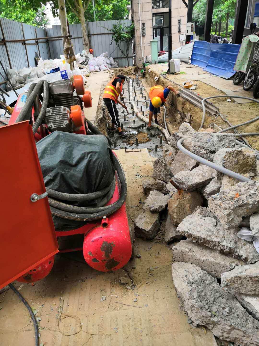 盐源地基加固解决房子的地基下沉问题